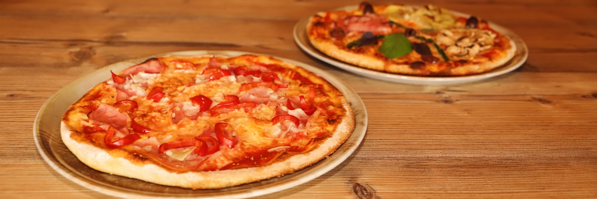 Pizza - Hotel-Café Perner